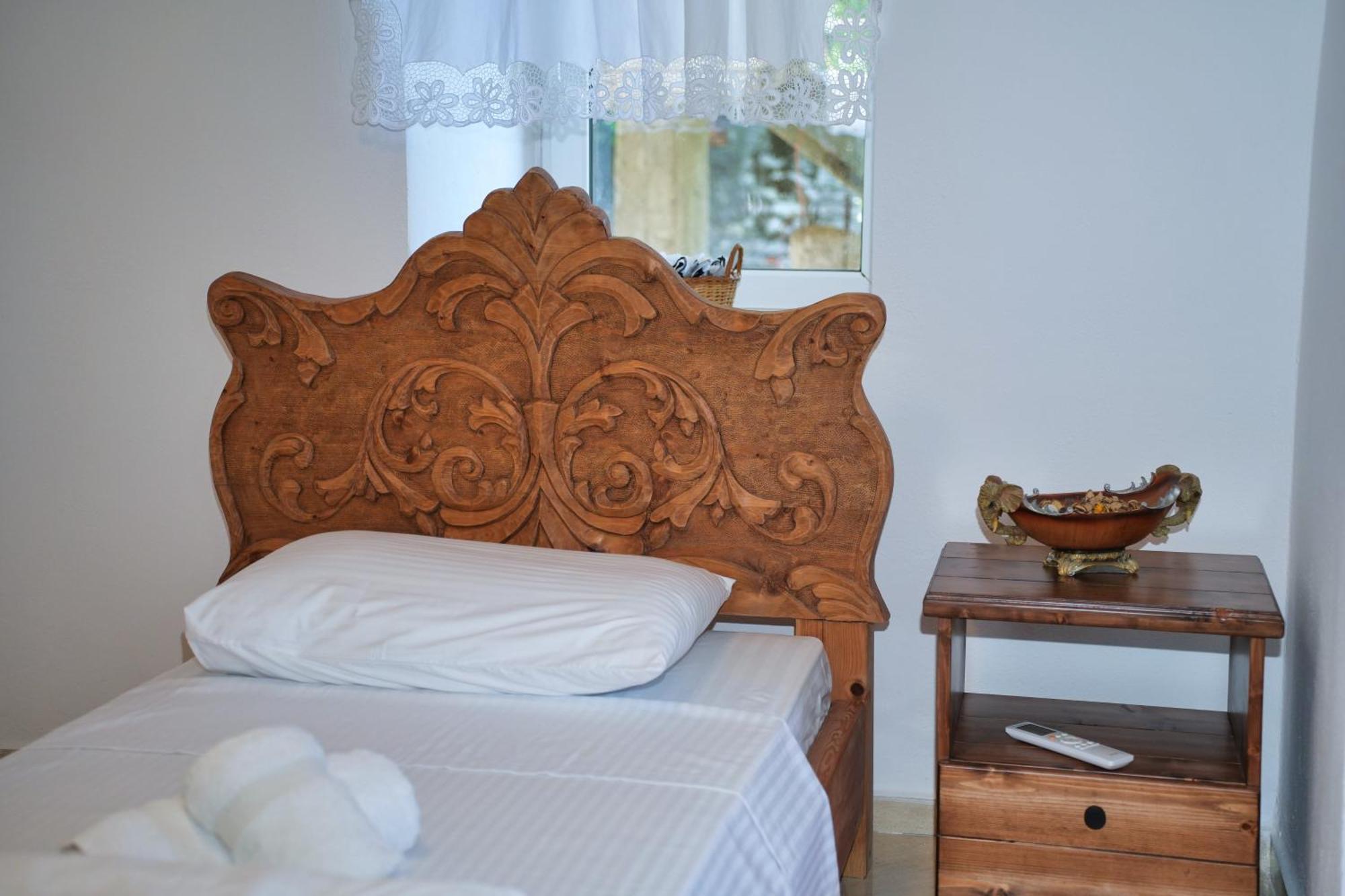 Guri Guesthouse Αργυρόκαστρο Εξωτερικό φωτογραφία