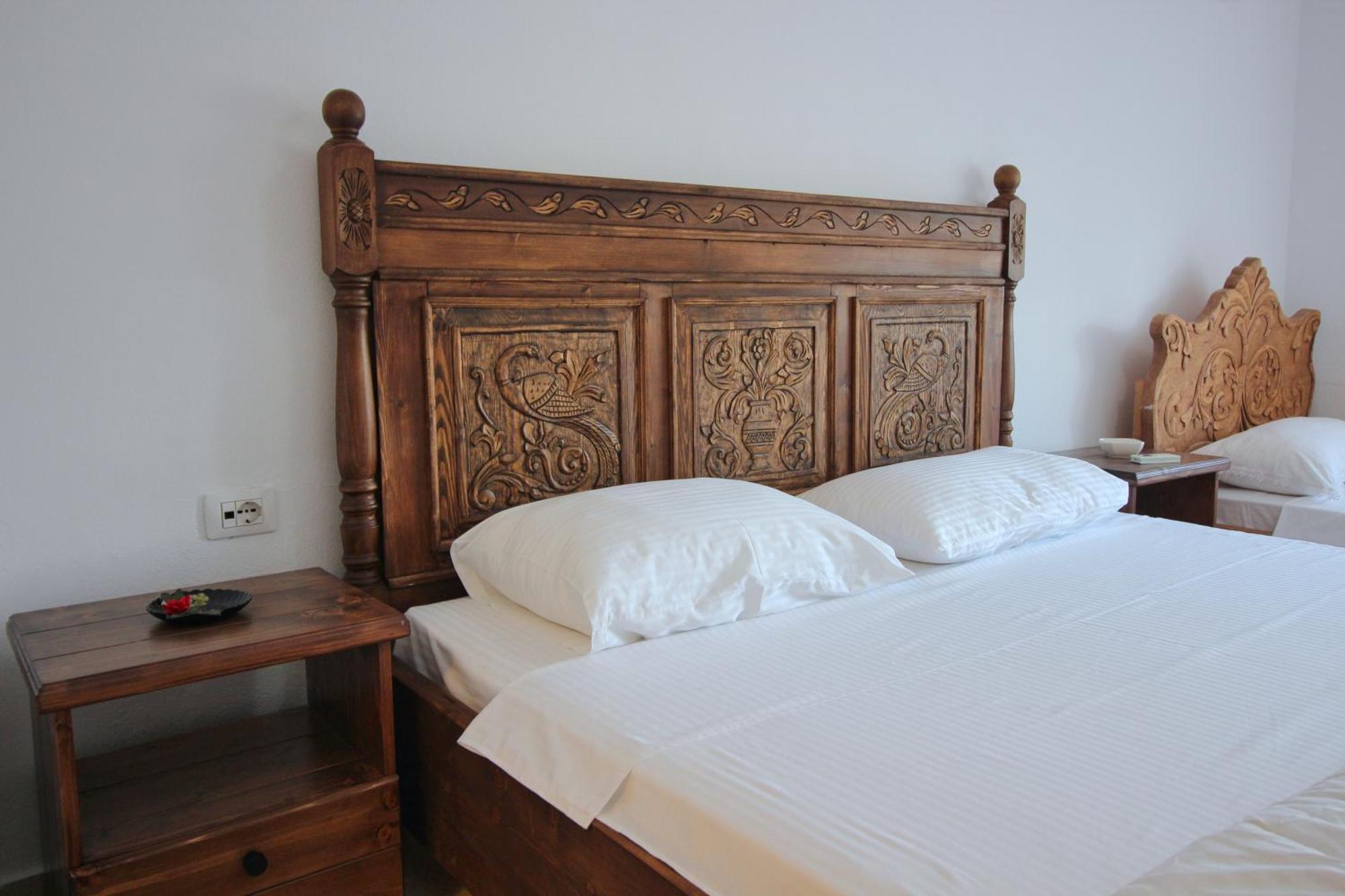 Guri Guesthouse Αργυρόκαστρο Εξωτερικό φωτογραφία