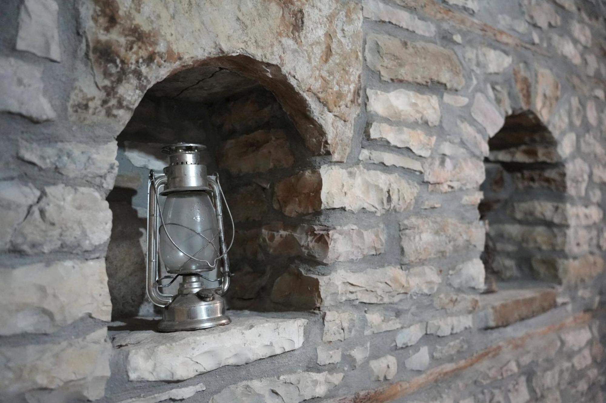 Guri Guesthouse Αργυρόκαστρο Εξωτερικό φωτογραφία