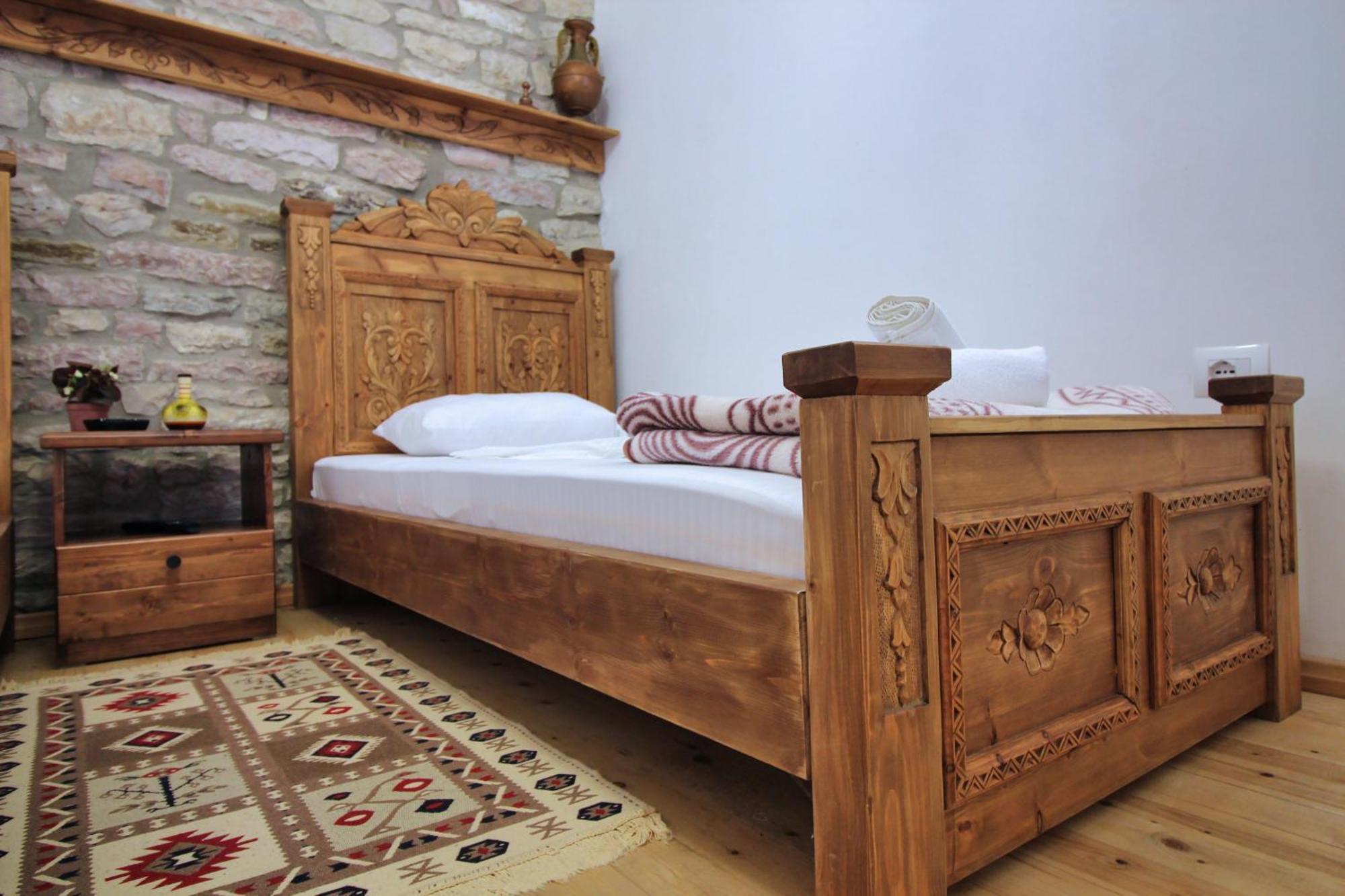 Guri Guesthouse Αργυρόκαστρο Εξωτερικό φωτογραφία