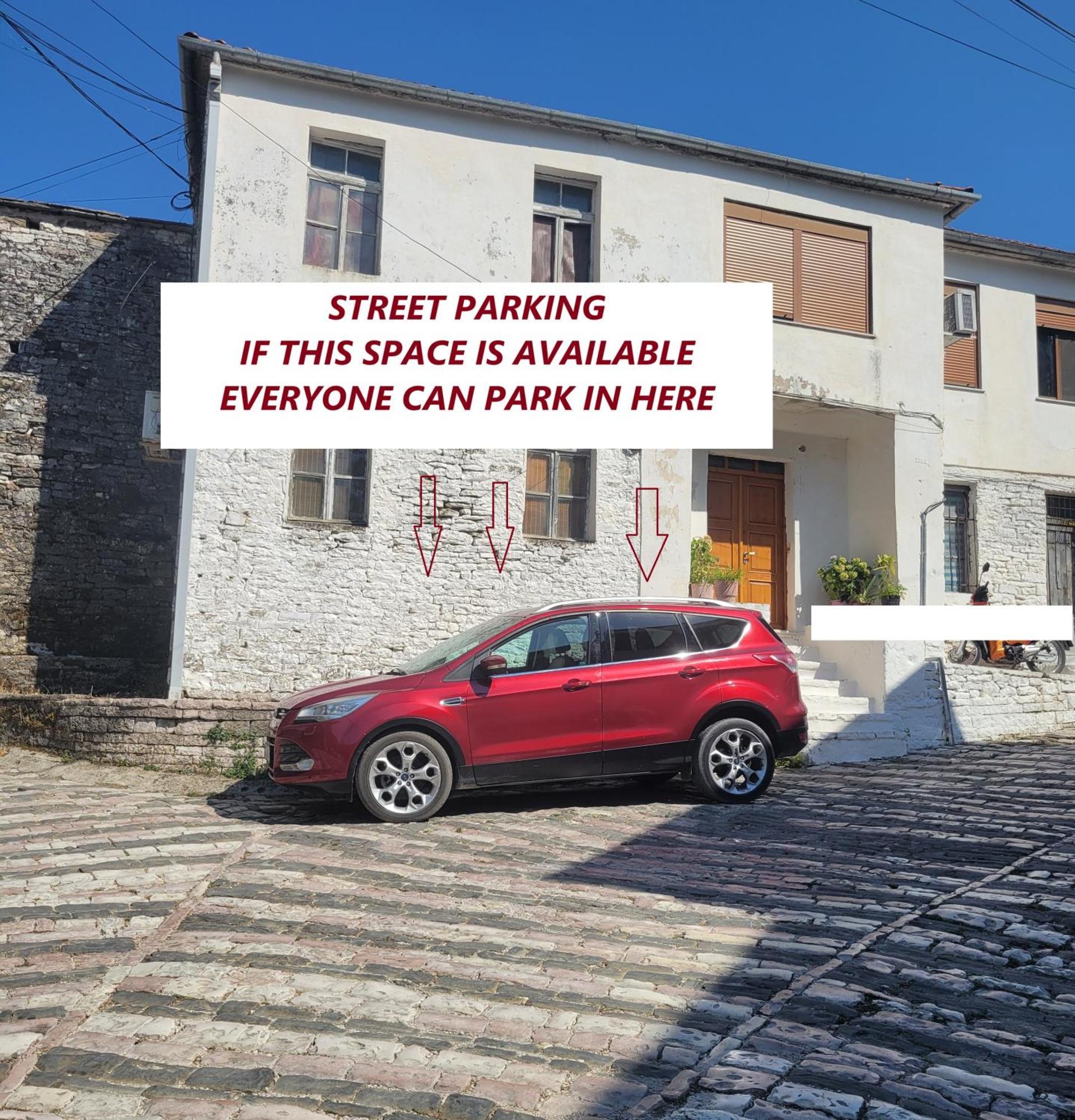 Guri Guesthouse Αργυρόκαστρο Εξωτερικό φωτογραφία